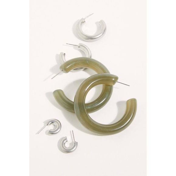 NWT HTF Free People All The Best Hoop Earring Set - Picture 3 of 11